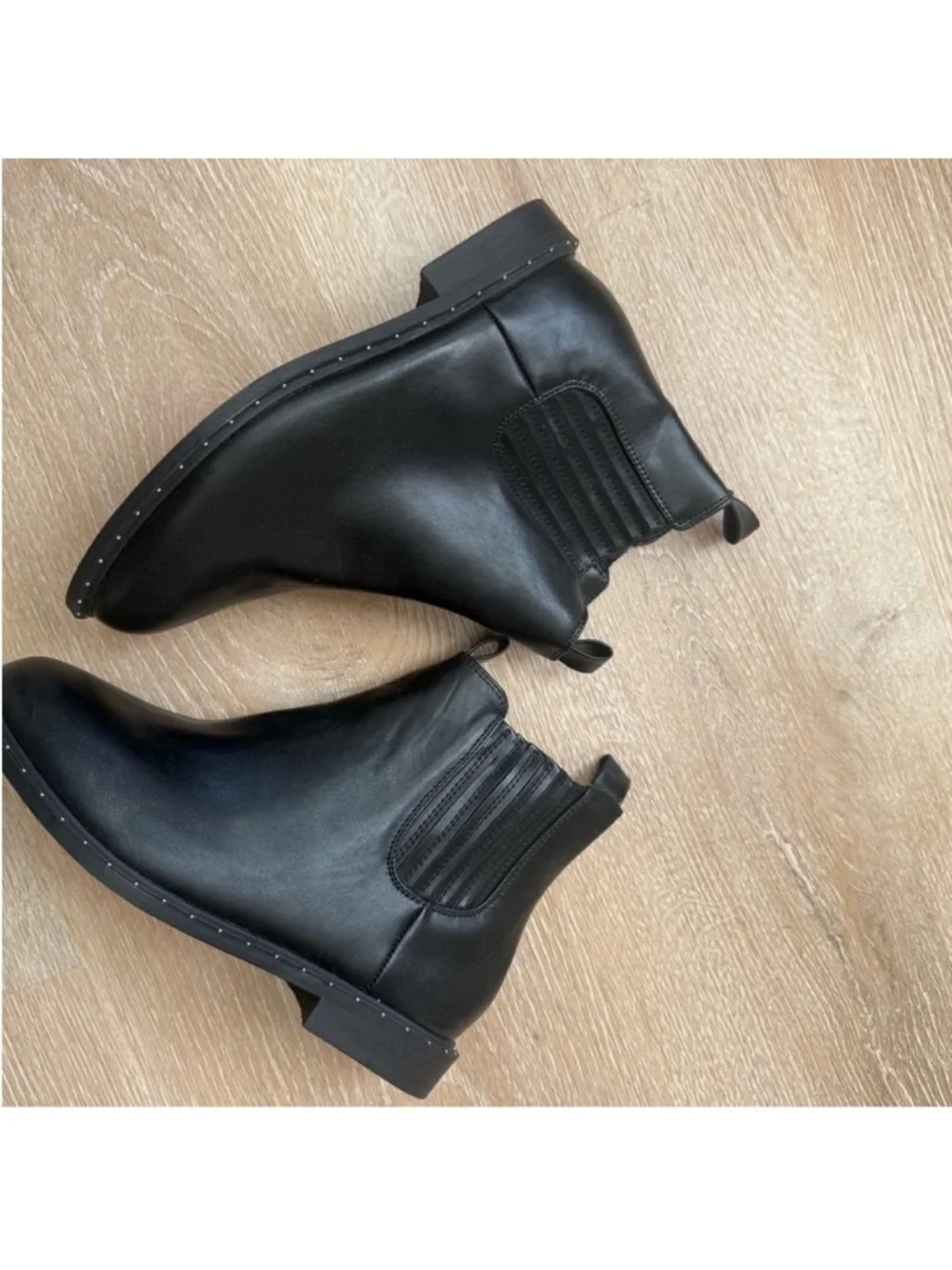 Treasure & Bond Black Ankle Boots with Studded Sole size 5